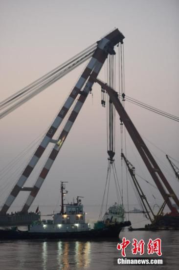 長江沉船事故22人遇難 最后一名遇難者遺體被找到 長江沉船事故22人遇難 最后一名遇難者遺體被找到