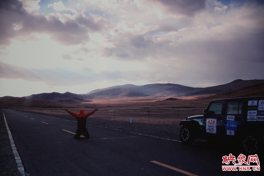 賽車的世界、更是男人的世界。圖為部分參展攝影作品。