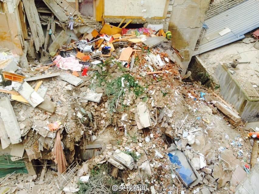 貴州遵義9層居民樓發(fā)生垮塌 貴州遵義9層居民樓發(fā)生垮塌