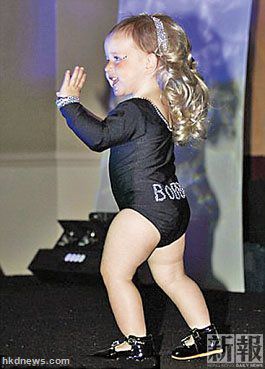 博伊登每當(dāng)音樂響起，便會手舞足蹈。