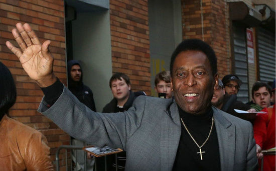 11月以來(lái)，球王貝利二度入院治療引發(fā)關(guān)注，這位巴西足球巨星還被傳出病情加重的消息。 CFP