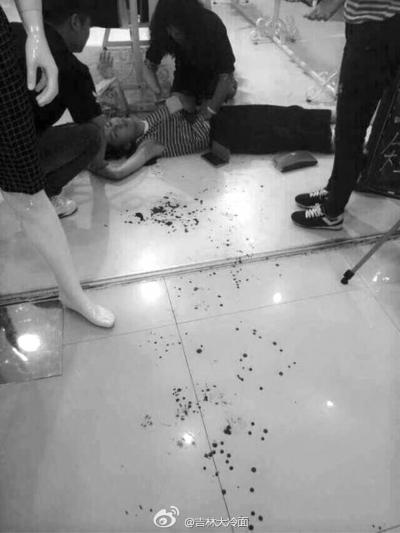 吉林延吉男子商場砍人致2死 家屬稱其有抑郁癥史 吉林延吉男子商場砍人致2死 家屬稱其有抑郁癥史