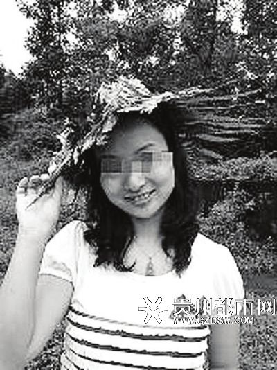 李某生活照。