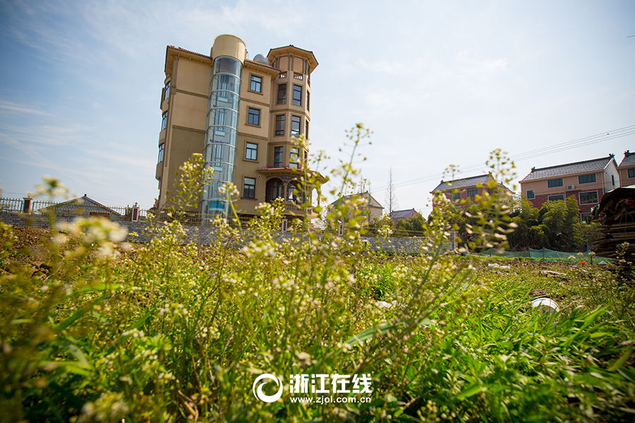 浙江土豪建史上最壕農(nóng)居房 浙江土豪建史上最壕農(nóng)居房
