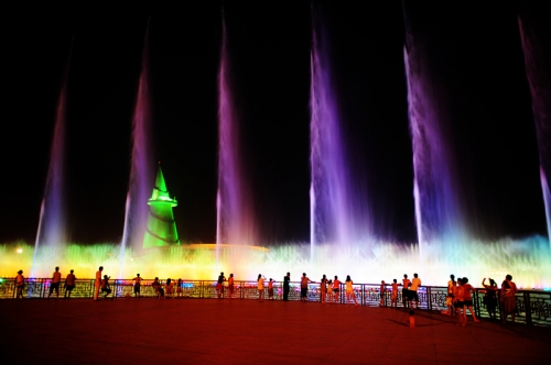 2014鄭州綠博園第二屆綠博之夜即將開(kāi)幕