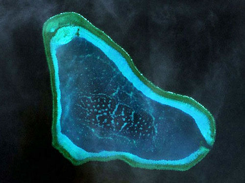 黃巖島瀉湖(資料圖) 黃巖島瀉湖(資料圖)