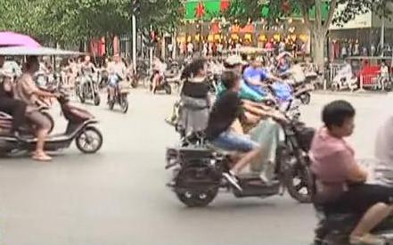 下最后通牒 生產(chǎn)電動(dòng)車(chē)不能再任性