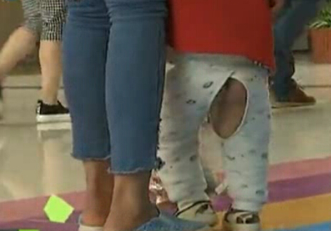 一歲女童得性病 因穿開(kāi)襠褲？