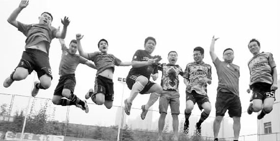 米蘭圈河南站隊(duì)發(fā)揮小快靈的風(fēng)格，以一個(gè)凈勝球的優(yōu)勢(shì)晉級(jí)