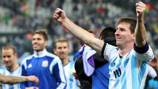 映象評(píng)球：里約向左，回家向右