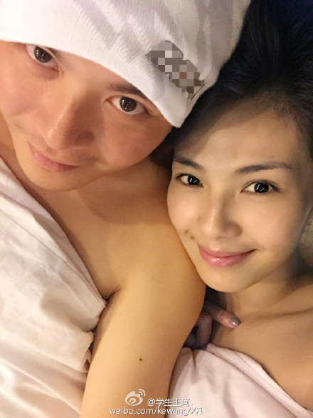 劉濤和老公曬羞羞床照 劉濤和老公曬羞羞床照
